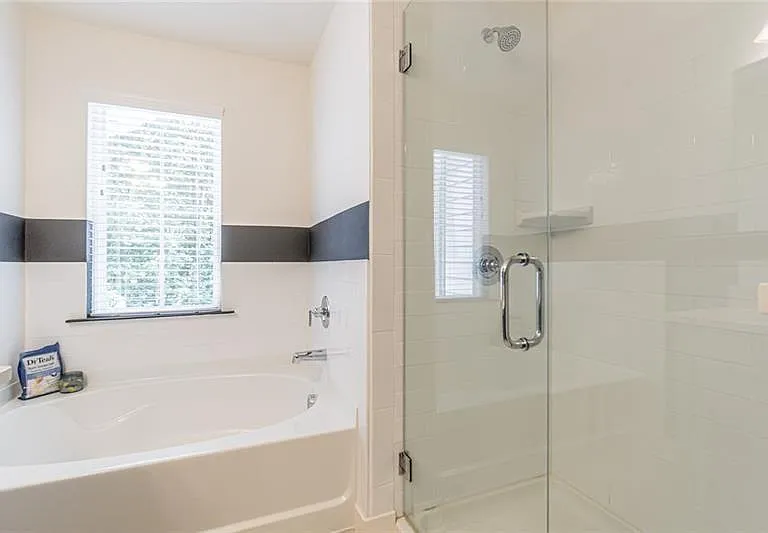 5392 Brooklands Dr — Photo 16