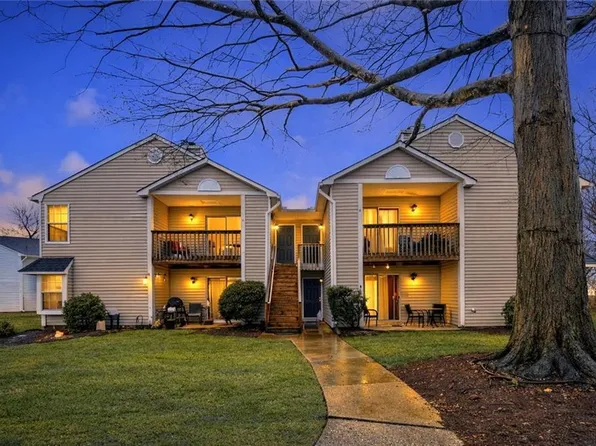 1601 Stone Moss Reach APT C, Chesapeake, VA 23320