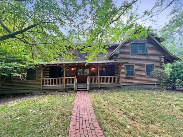 12815 Mason Rd, Vermilion, OH 44089