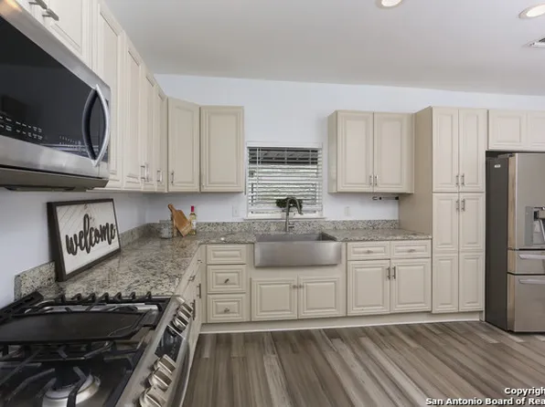 508 Thompson, San Antonio, TX 78225