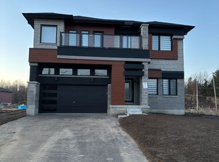 3114 Searidge St E, Severn, ON L3V8P8