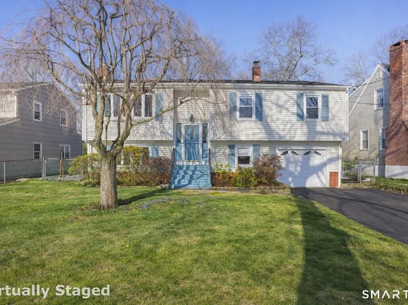 158 Mayfair Road, Fairfield, CT 06824