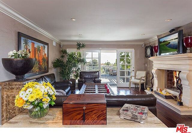 1st image of 2050 Linda Flora Dr