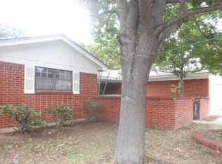 1608 Mims St, Fort Worth, TX 76112
