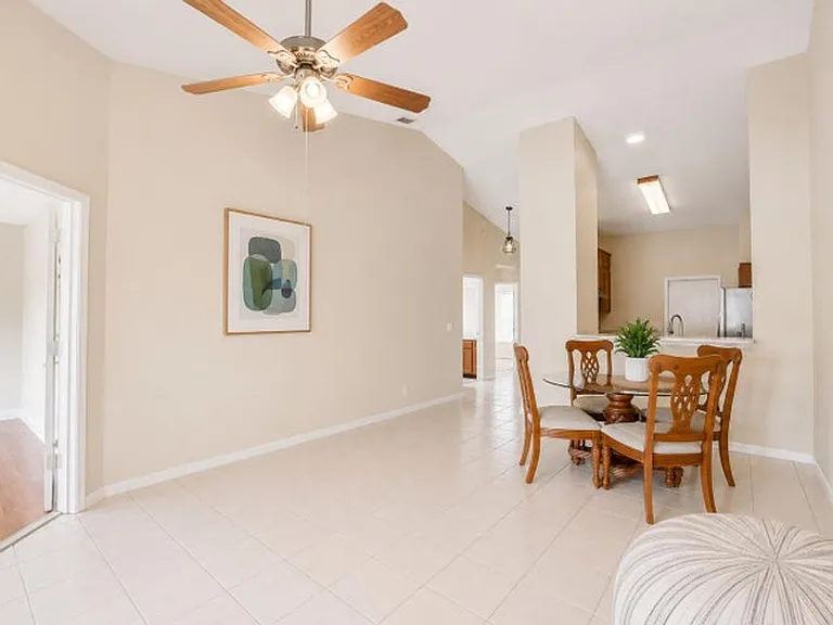 7958 Piper Ln — Photo 3