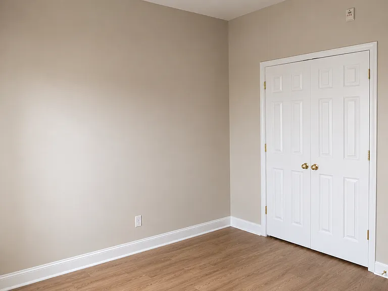 2798 Howard Ave #B — Photo 9