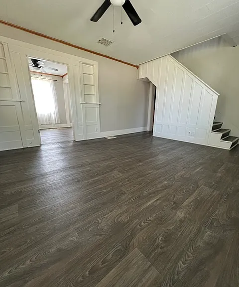 218 N 3rd St — Photo 2