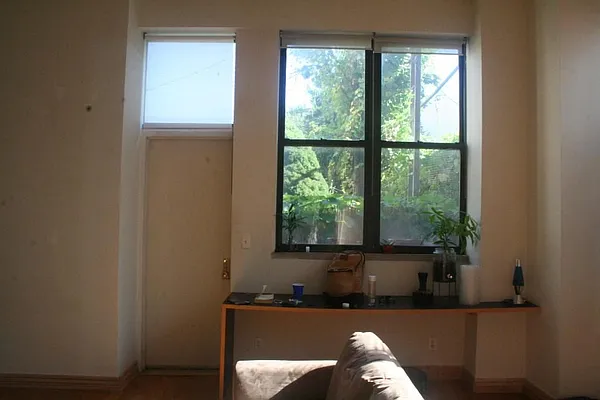 Rented by Dream Space Realty | media 22