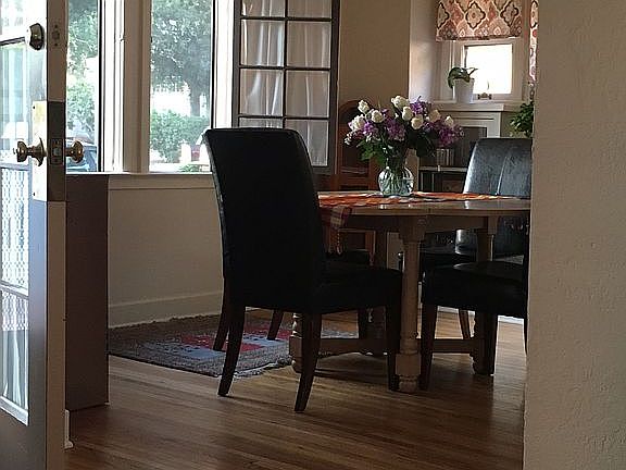 2nd image of 425 W Los Olivos St