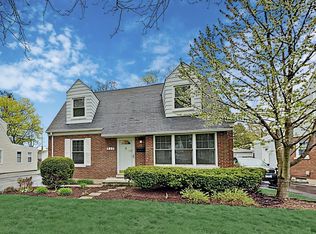 717 S Highland Ave, Arlington Heights, IL