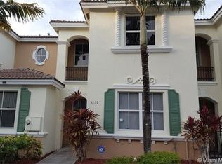 4234 NE 9th St, Homestead, FL 33033