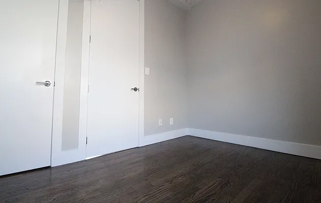 Rented by Nooklyn NYC LLC | media 12