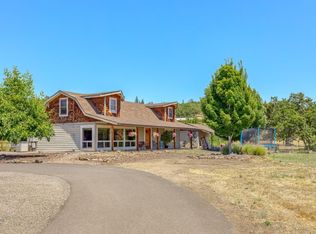 960 W Linn Rd, Eagle Pt, OR 97524