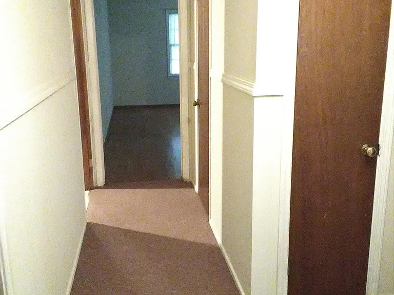 209 Rhoe Cir — Photo 12