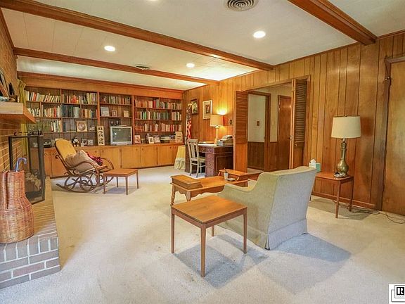 5th image of 4104 Woodway Dr #2