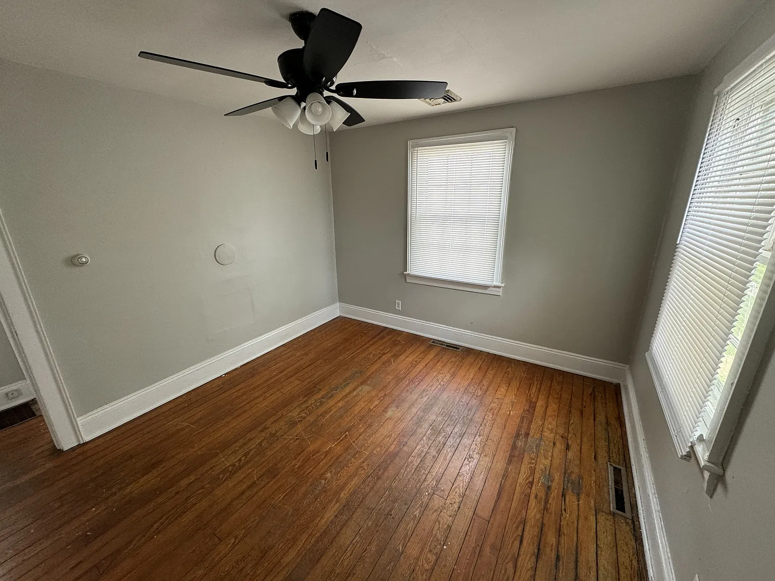 709 Jackson Street - 1 — Photo 3