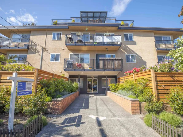 2235 W 6th Ave, Vancouver, BC V6K 1V7