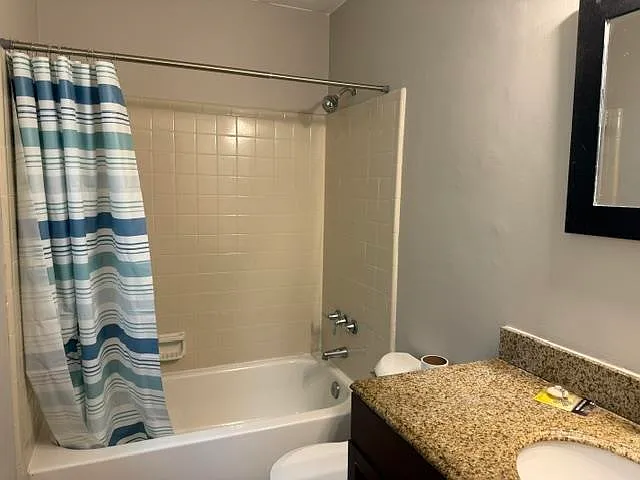 2145 Portsmouth Cir — Photo 10