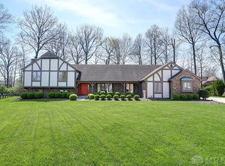 2310 Wood Trails Ct, Dayton, OH