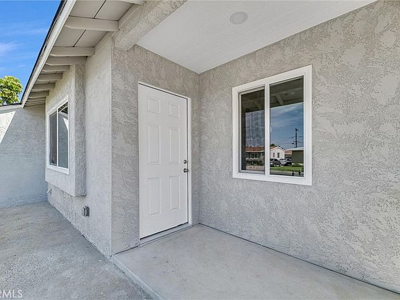 4th image of 2264 Cogswell Rd