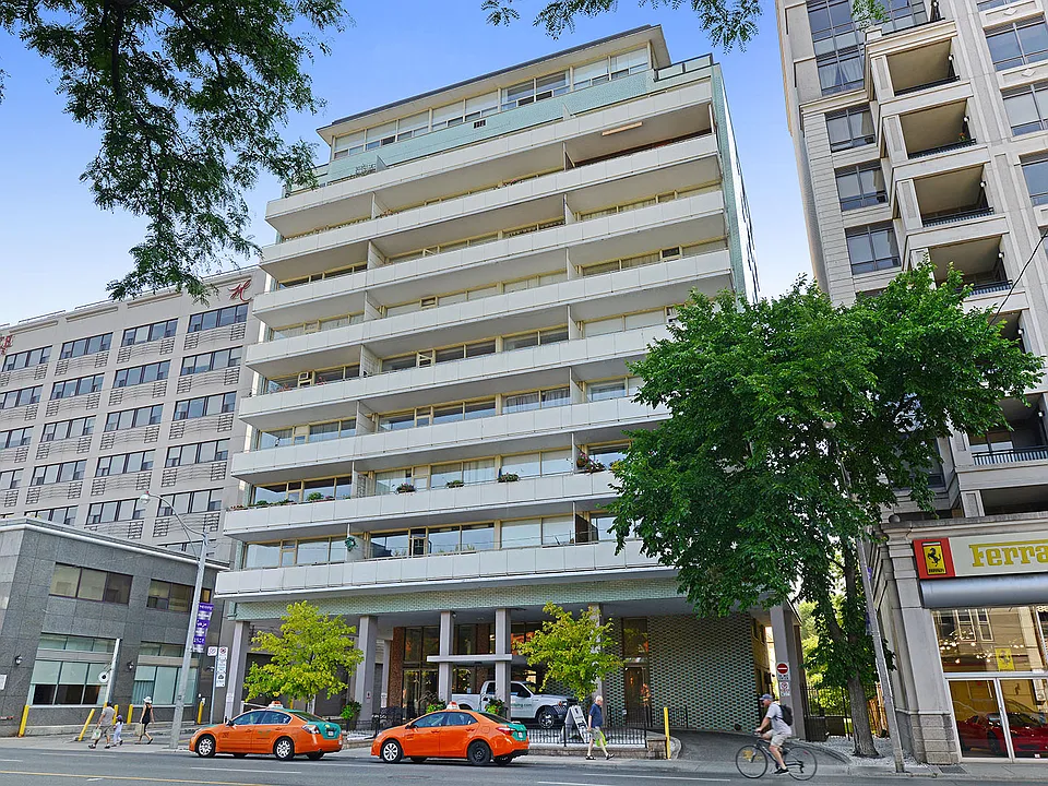 103 Avenue Rd