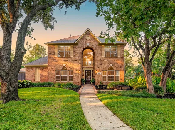 8707 Bexar Dr, Houston, TX 77064