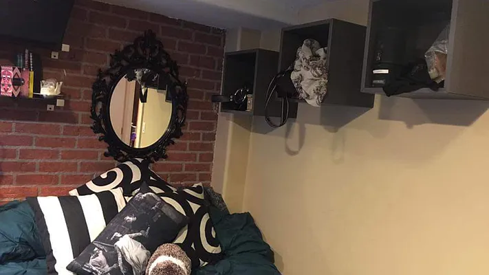 Rented by Nooklyn NYC LLC | media 8