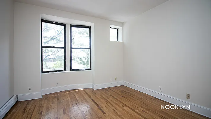 Rented by Nooklyn NYC LLC | media 2