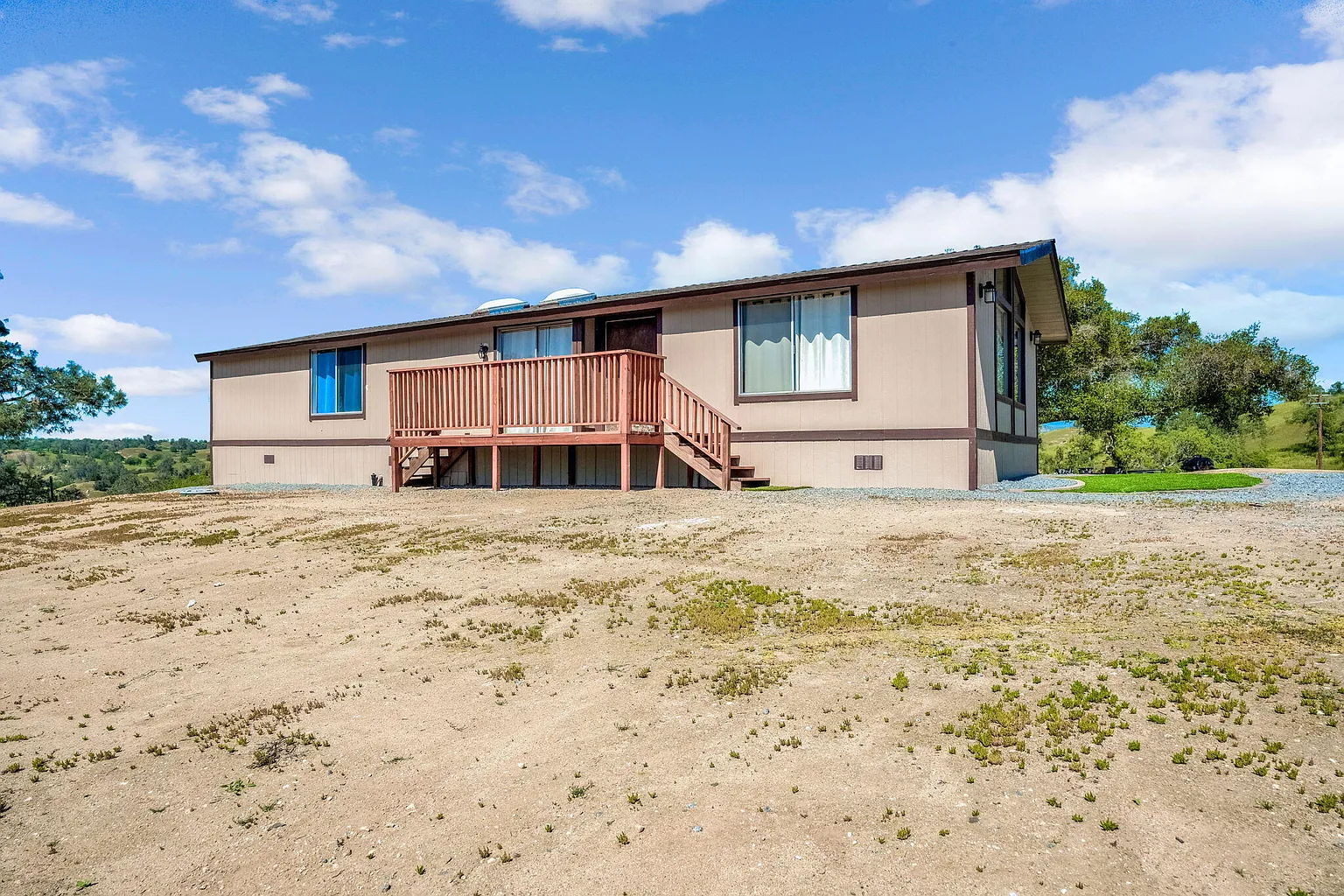27062 Road 400 photo 1