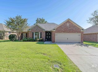 121 Marilyn Ave, Fairhope, AL 36532