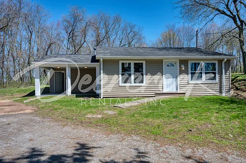 160 Linford Ln Photo 1
