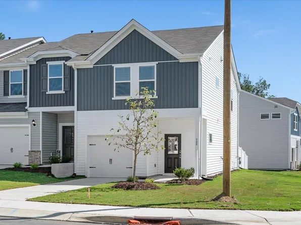 988 Rolling Fields Dr, Graham, NC 27253