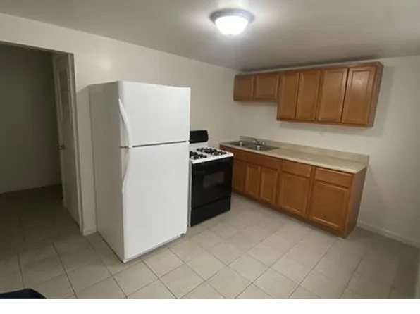 5537 W Washington Blvd, Chicago, IL 60644