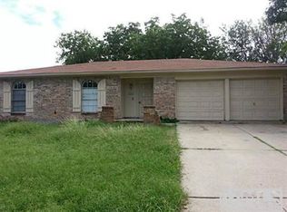4524 Parkwood Dr, Forest Hill, TX 76140