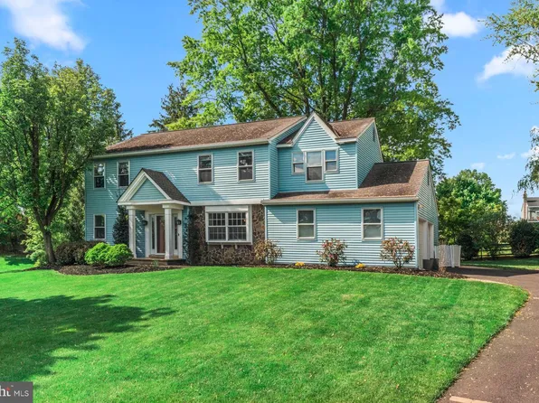 24 Pond View Dr, Richboro, PA 18954