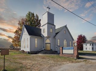 2649 W Florence Rd, Freeport, IL 61032