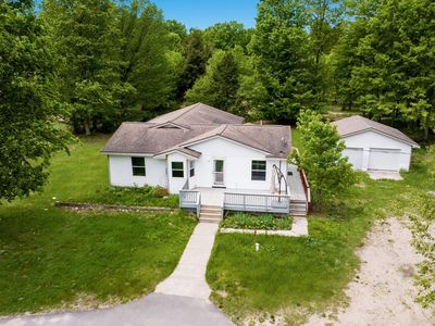 90 S Haze Rd, Beulah, MI, 49617