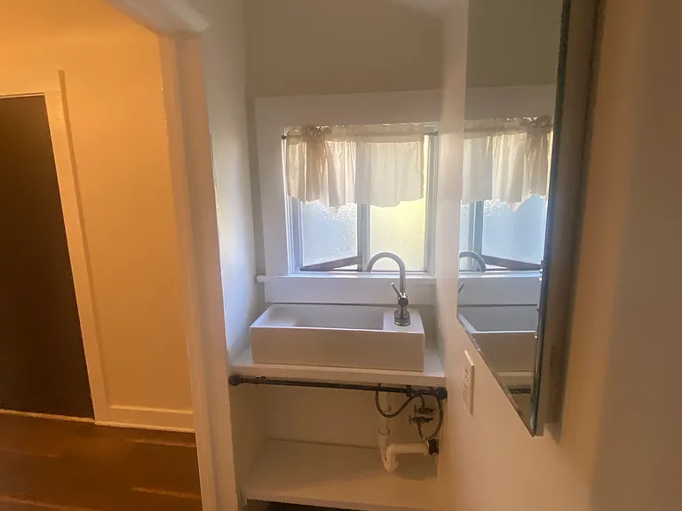 1437 S Mesa St #D — Photo 8