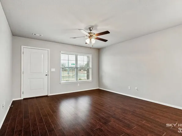 Haden Holly Station - Duplexes & Townhomes in Siloam Springs, AR