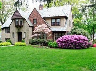315 Cliff Ave, Pelham, NY