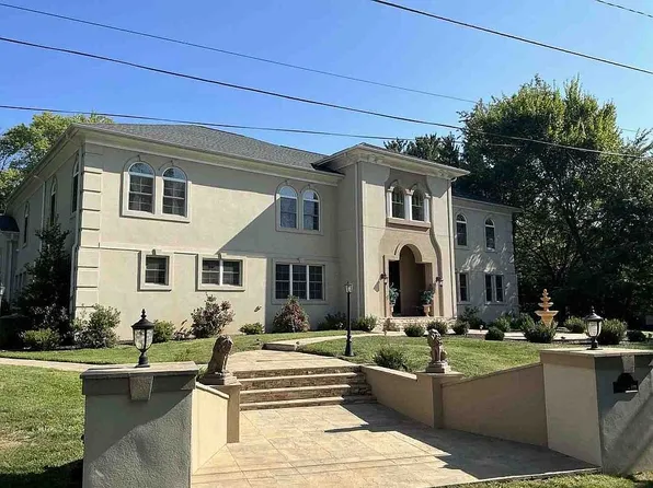 7120 Georgetown Pike, Mc Lean, VA 22101