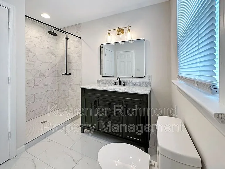 7409 Landsworth Ave — Photo 10