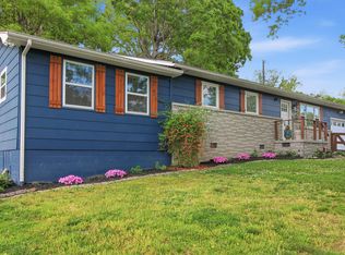 421 Watauga Dr, Knoxville, TN 37918