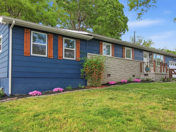 421 Watauga Dr, Knoxville, TN 37918