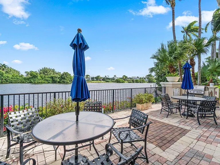 2202 Tuscany Way — Photo 42