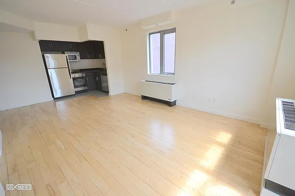 Rented by Corcoran | media 18