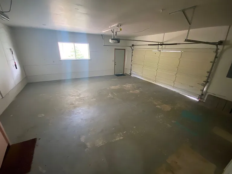 2220 NW Cabrillo Ct — Photo 18