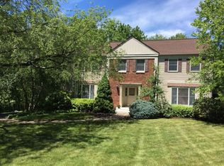 20 Sunrise Cir, Clinton, NJ 08809