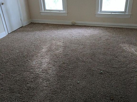 2nd image of 222 N King St