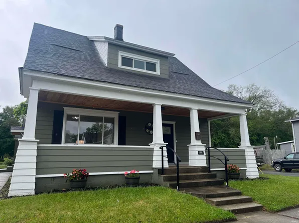 1302 Linden Ave, South Bend, IN 46628